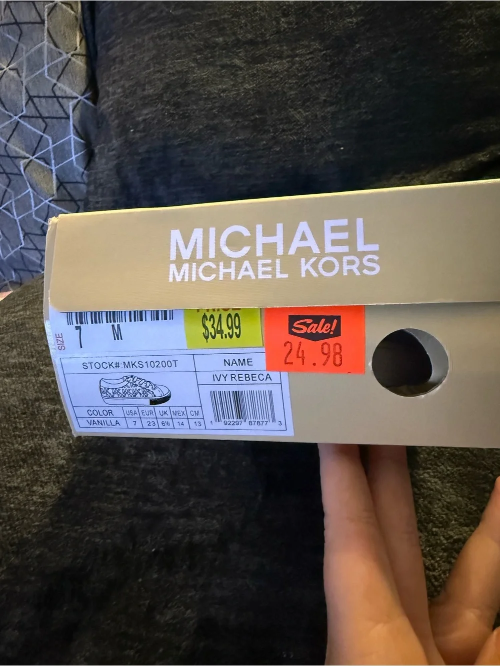 Michael Kors Ivy Rebecca baby girls Sneakers Size 7 Vanilla White MK Logo